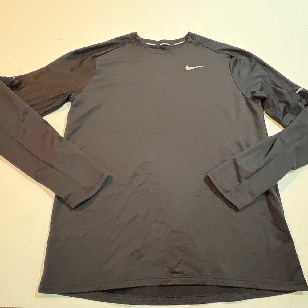 Nike Men's Charcoal Long Sleeve Running Tee | Size M